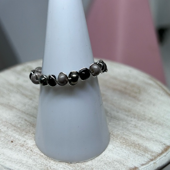 Handmade wire beaded rings - Picture 8 of 14